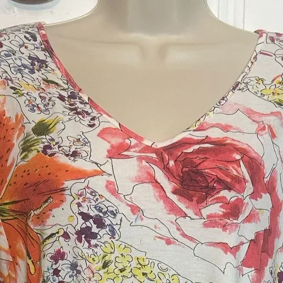 Vintage Chico’s Floral Top - Picture 5 of 16